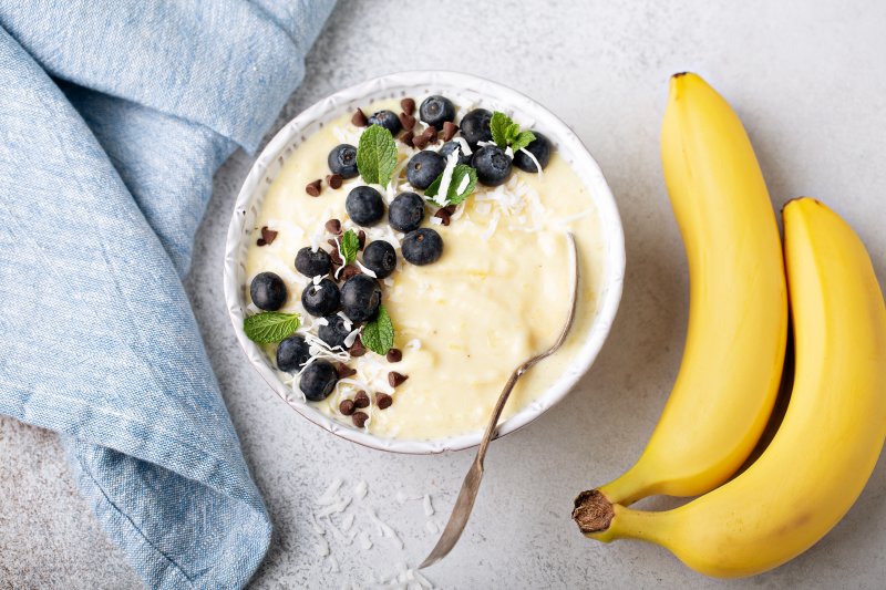 Smoothie Bowl next to a banana